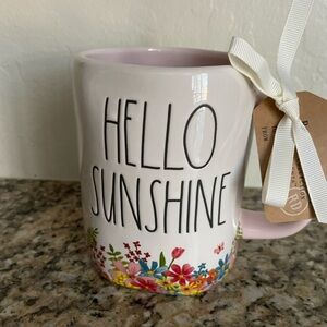 New Rae Dunn Floral “HELLO SUNSHINE” Coffee Mug